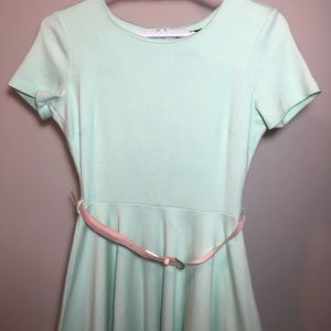 Small H&M Capped Sleeve Flow Dress